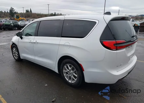 2025 Chrysler Pacifica Select z USA, uszkodzony, nr VIN 2C4RC1BG6SR531923